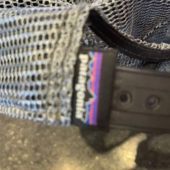 Patagonia Fitz Roy Bear Black Mesh Trucker Hat Snapback Classic Adult - Picture 4 of 6